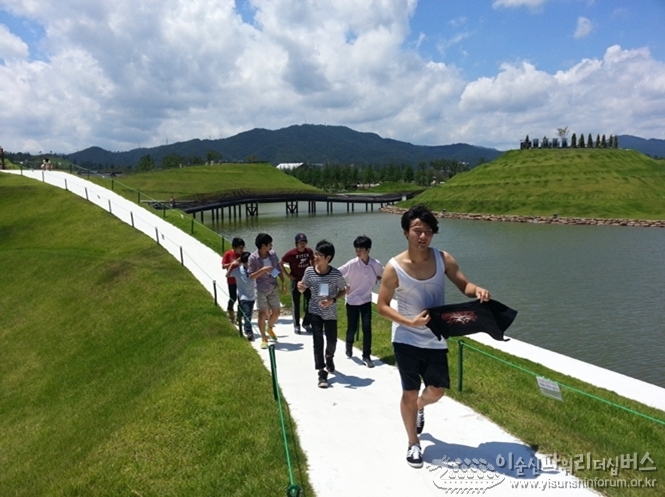 이순신파워리더십버스_순천만정원박람회 (8).jpg